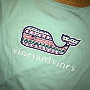Vineyard Vines | embroidered whale pocket tee